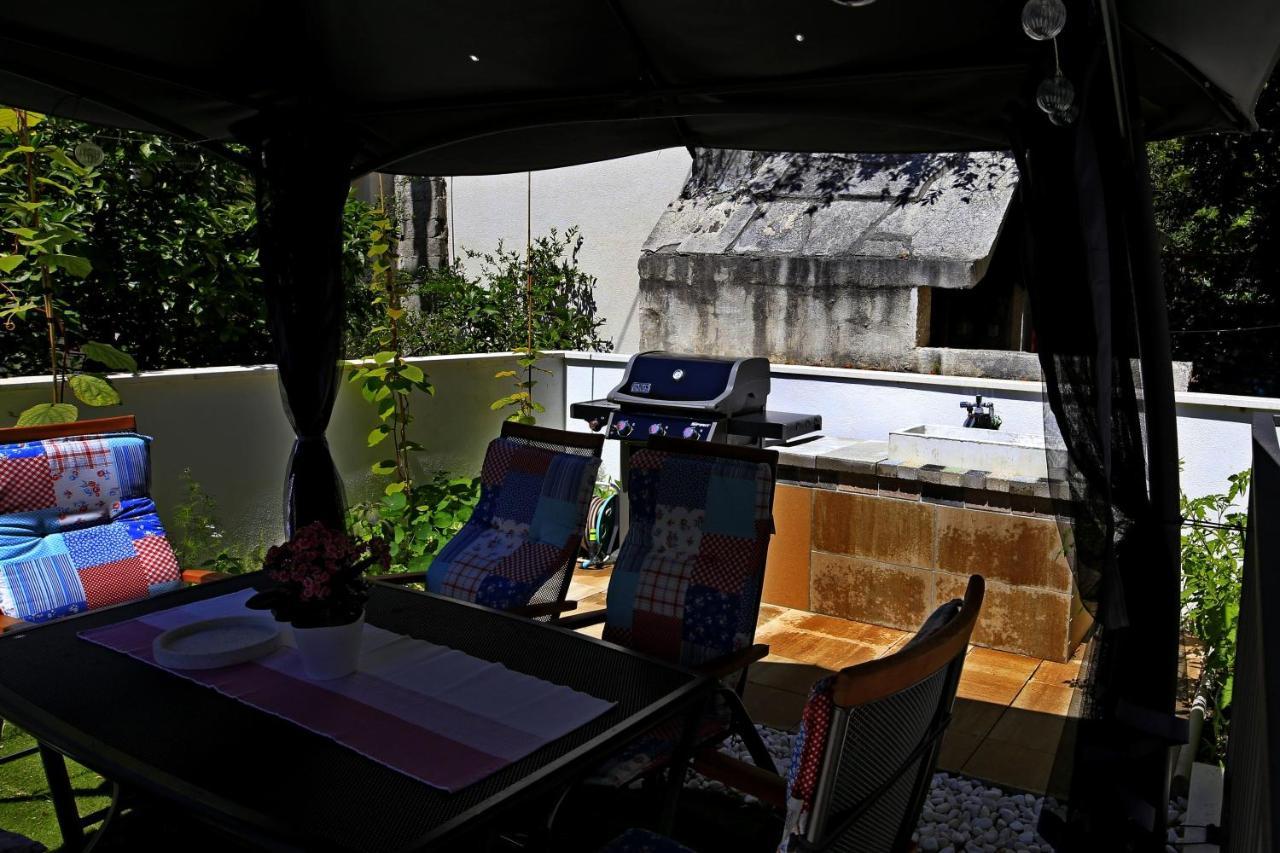 Niviga Apartment มาคาร์สกา ภายนอก รูปภาพ