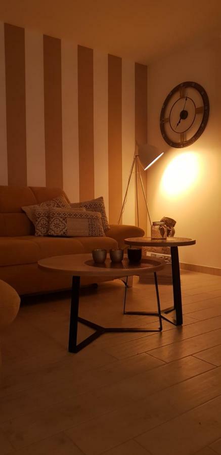 Niviga Apartment มาคาร์สกา ภายนอก รูปภาพ